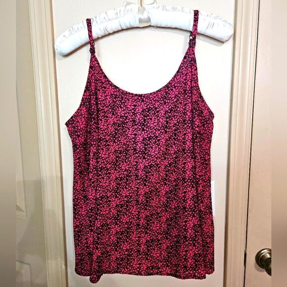 #242 Apt 9-  Pink n Black Circle Design Camisole Size: 3X - Picture 1 of 6